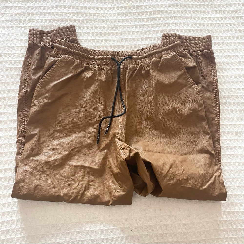 Sans Souci brown faux leather jogger pants size small